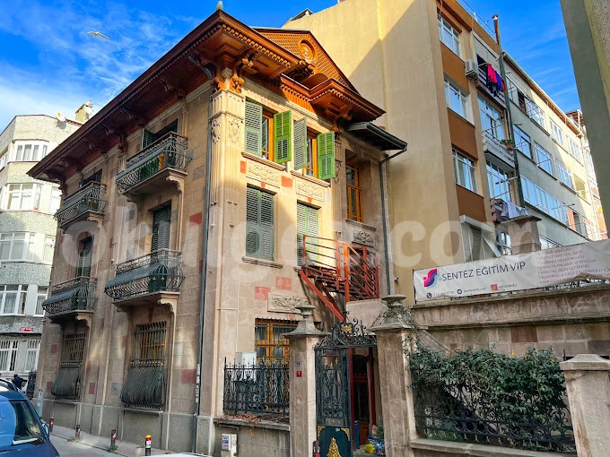 Bakırköy Özel Sentez Butik LGS TYT AYT Kursu