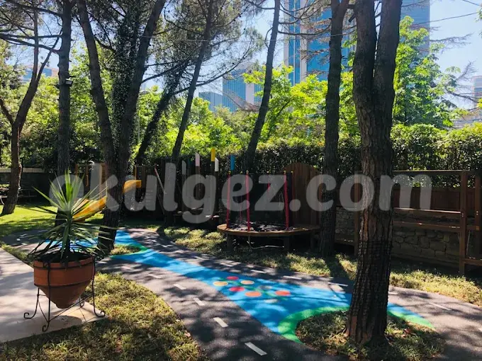 Özel BrightKids Etiler International Preschool