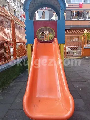 Özel Ninni Okulları Kreş ve Anaokulu