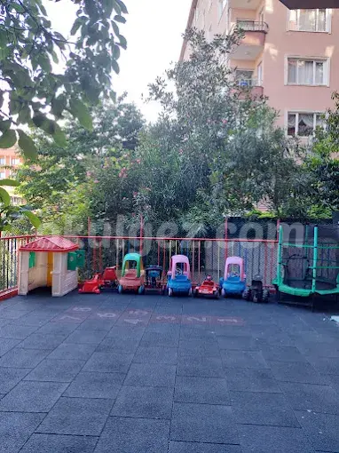 Özel Sarıyer Çizmeli Kedi Gündüz Bakımevi Anaokulu