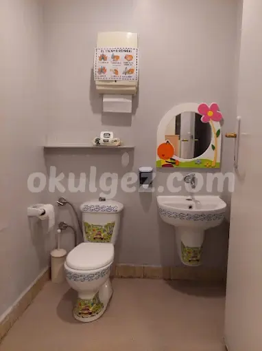 Özel Sarıyer Çizmeli Kedi Gündüz Bakımevi Anaokulu